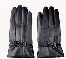 Women Girl Luxurious PU Leather Super Warm Gloves Cashmere Bow J4U66