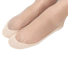Women'sCotton Lace Antiskid Invisible Liner Low Cut Socks Causal Solid White and Black  J4U66