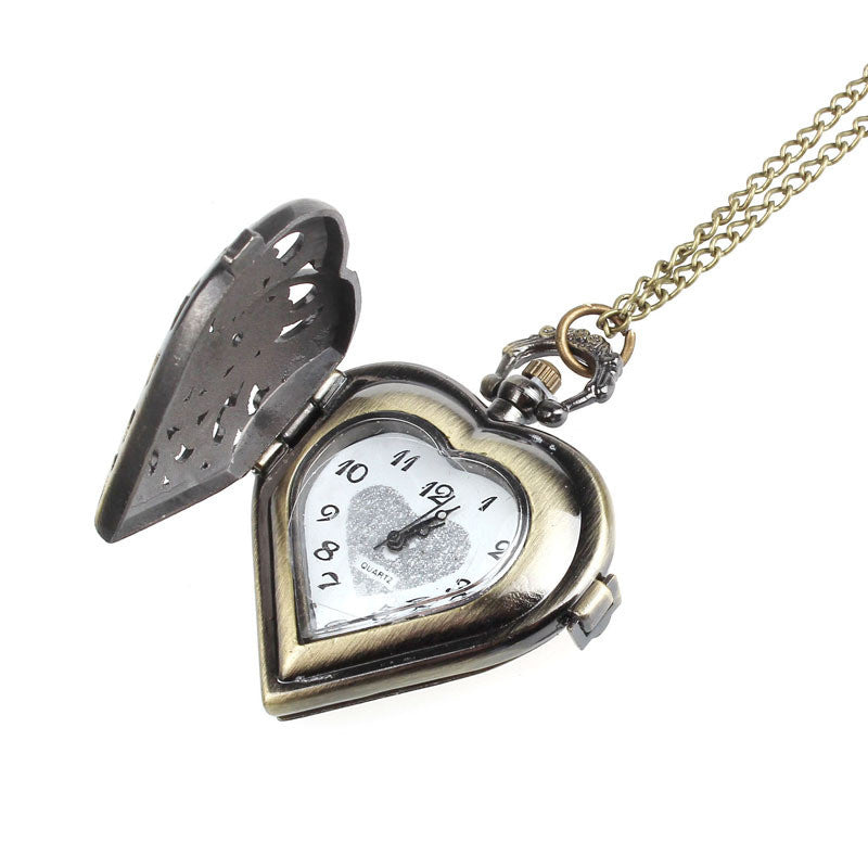Retro Bronze Alloy Hollow Out Heart Pocket Necklace Watch Gift J4U66
