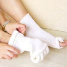 Sleeping Health Foot Care Massage Toe Socks Five Fingers Toes Compression Treatment of Bending Deformation for women men's sock J4U66
