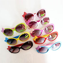 Sun Glasses for Toddlers Kids Plastic Frame Sunglasses Girls Baby Bowknot Cat Eye Shades Goggles Eyewear UV400 J4U66