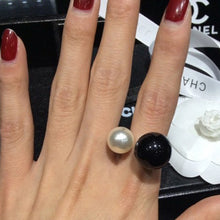 Vintage Finger Rings For Women Black White Jewelry Accessories Lady's Gifts  Double Big Pearl Rings J4U66