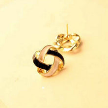 White Black Spiral Stud Earring Hollow Across Women EarringsWomen's Jewelry Gifts Stud Earrings J4U66