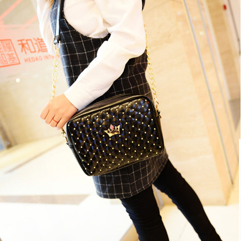 Women Bag Fashion Women Messenger Bags Rivet Chain Shoulder Bag PU Leather Crossbody J4U66