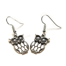 Women Latest Dangle Earrings Exquisite Complex Guge Te Punk Cute Big Eyes Owl Earrings Jewelry J4U66